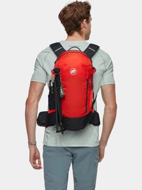 Mammut Lithium 15 túrahátizsák piros színben 8