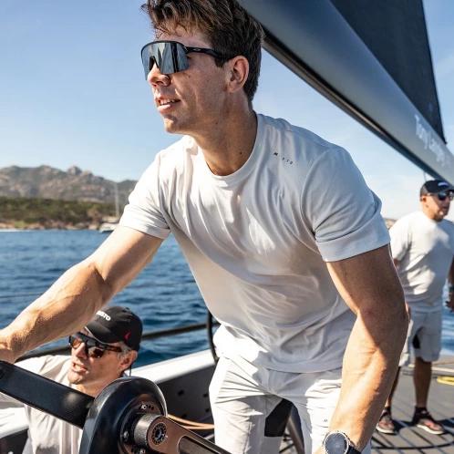 Musto M Evo Crew Sunblock férfi rövid ujjú sport póló szürke színben 5