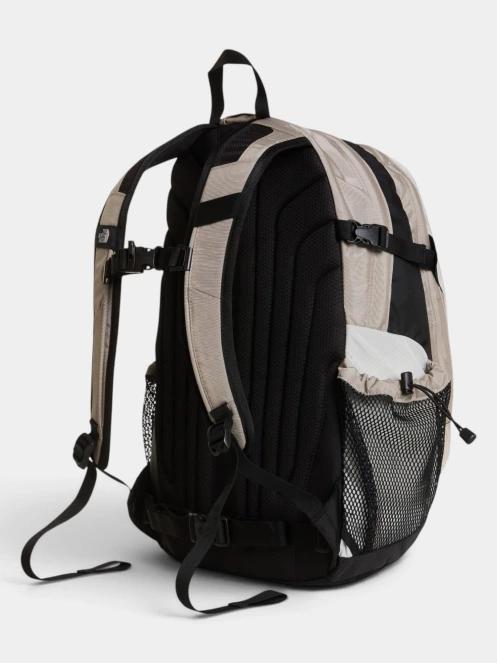The North Face Hot Shot Se hátizsák homok színben 3