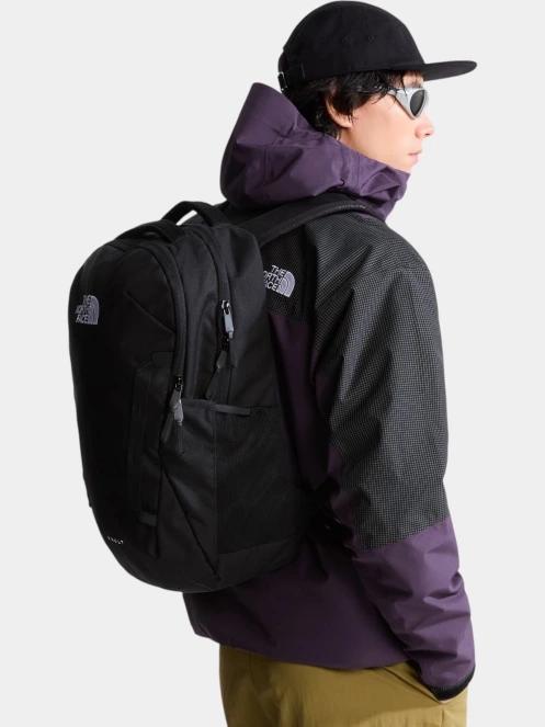 The North Face Vault hátizsák fekete színben 9