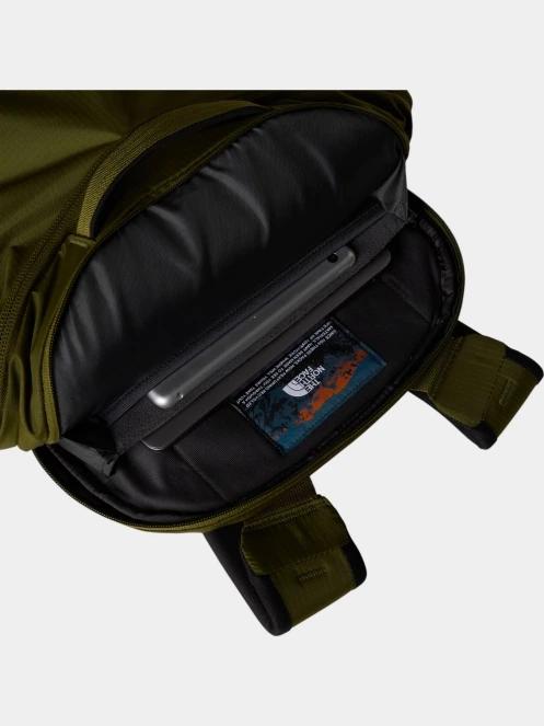 The North Face Router hátizsák oliva színben 4