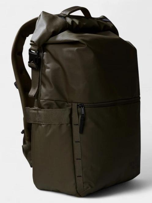 The North Face Base Camp Voyager Rolltop hátizsák oliva színben 2