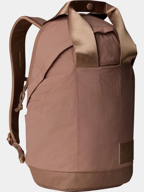 The North Face W Never Stop Daypack női hátizsák barna színben 2