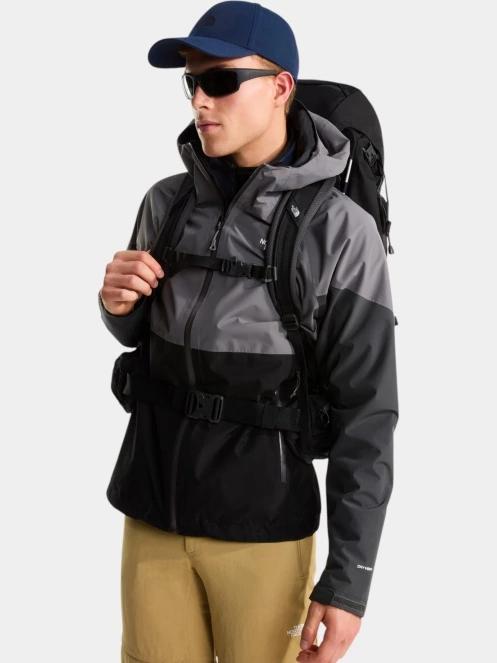 The North Face Terra 65 túrahátizsák fekete színben 3