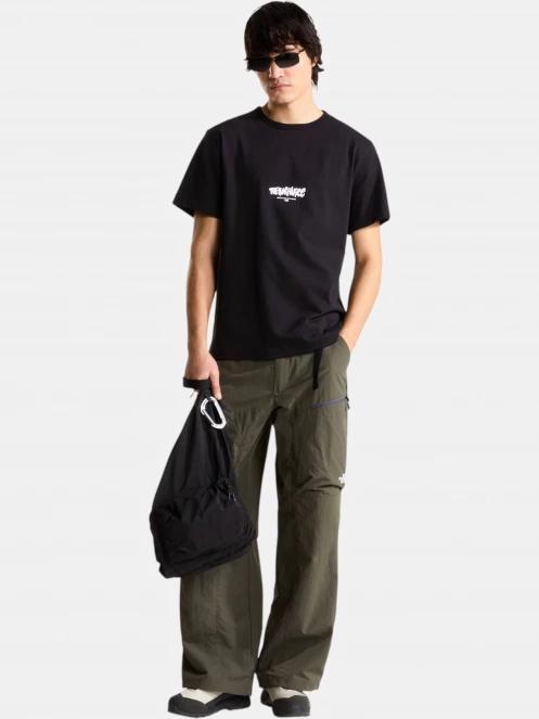 The North Face U Nse Relaxed Ss Tee-Logo Play férfi rövid ujjú póló fekete színben 4