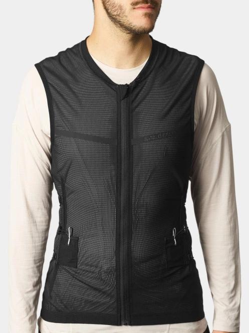 Salomon Flexcell Pro férfi protektor mellény fekete színben 2