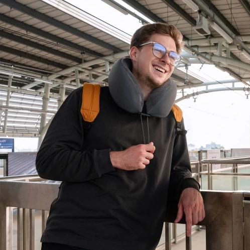 Cabin Zero Travel Pillow nyakpárna szürke színben 7