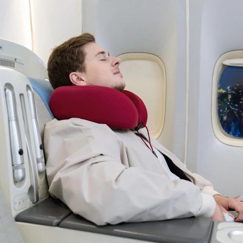 Cabin Zero Travel Pillow nyakpárna bordó színben 6