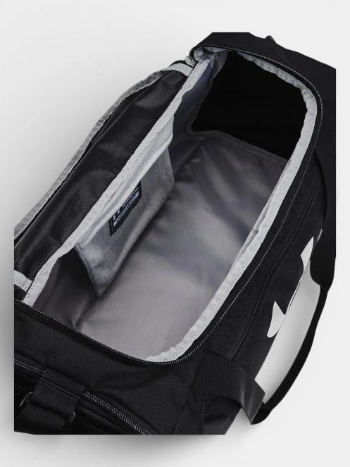 Under Armour UA Undeniable 5.0 Duffle XS sporttáska fekete színben 5