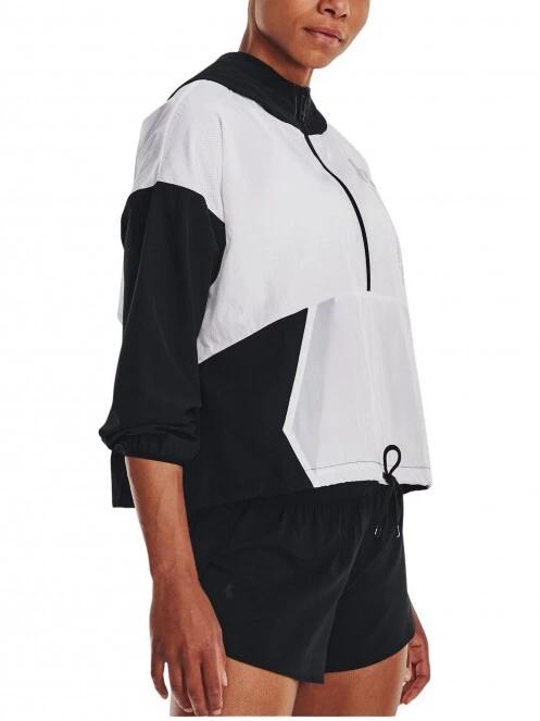 Under Armour Woven Graphic Jacket női futódzseki fekete színben 2