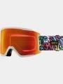 Snowboard- és síszemüveg